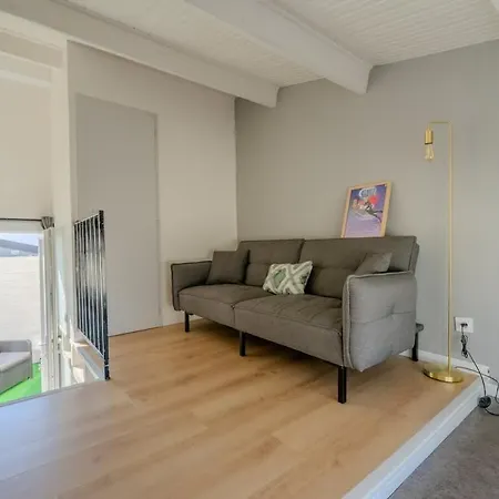 شقة Samuel لا روشيل